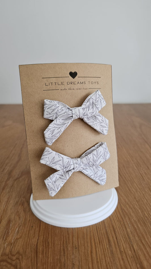 Hair clips